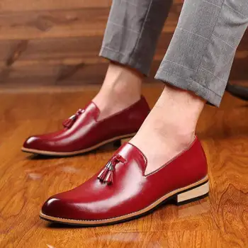 Мъжки лоферы в британския стил, мъже официалната обувки с остри пръсти, модерен мъжки модел обувки на плоска подметка с пискюли, мъжки обувки-oxfords за мъж