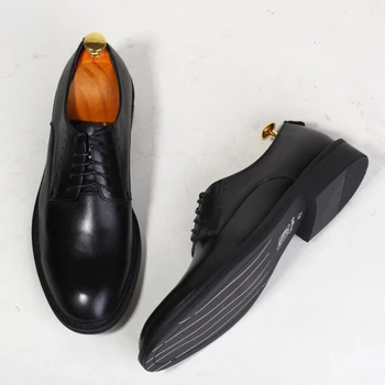 Луксозни Италиански мъжки модел обувки-дерби от естествена кожа; Колекция 2023 г.; Есенна мода елегантни булчински обувки в светския стил на дантела-с кръгли пръсти;